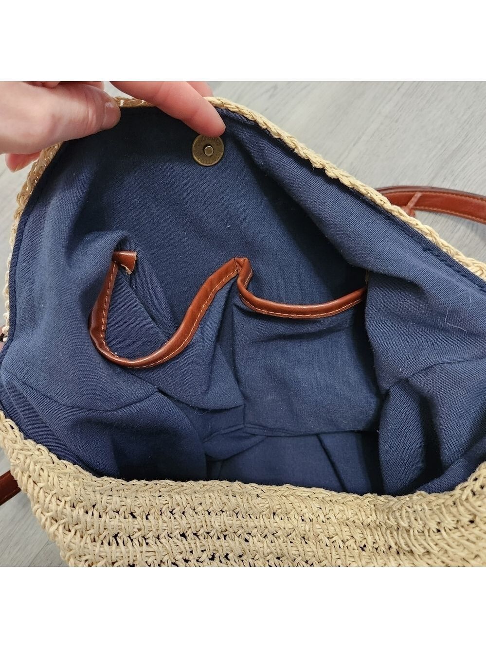 Lucky Brand Horizontal Stripe Paper Beach Tote Bag - Picture 13 of 16